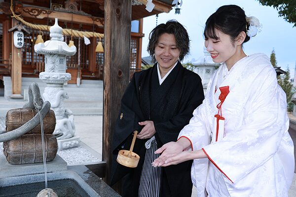 白蛇神社