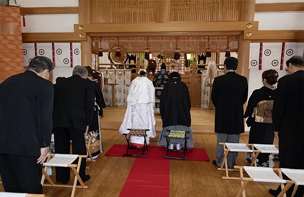 白蛇神社
