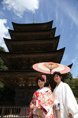 フォトウェディング｜結婚写真に「婚礼衣装付き」プランがお薦め!