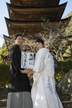 山口市　瑠璃光寺五重の塔でフォトウェディング　