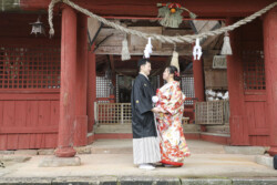古い神社です 鷲原八幡宮