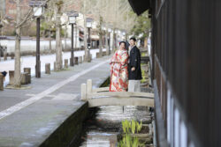 鯉の泳ぐ養老館前 鯉の泳ぐ養老館前