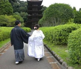 山口市 瑠璃光寺五重の塔でフォトウェディング