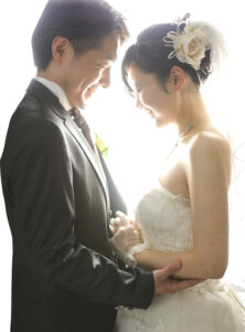 山口のフォトウェディング｜スタジオ内で撮影するM-Wedding