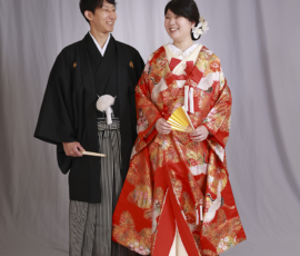 山口のフォトウェディング｜スタジオ内で撮影するM-Wedding