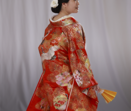 山口のフォトウェディング｜スタジオ内で撮影するM-Wedding